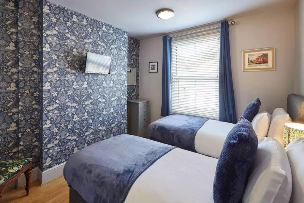 May House 3 Bedroomed House Whitby Kültér fotó