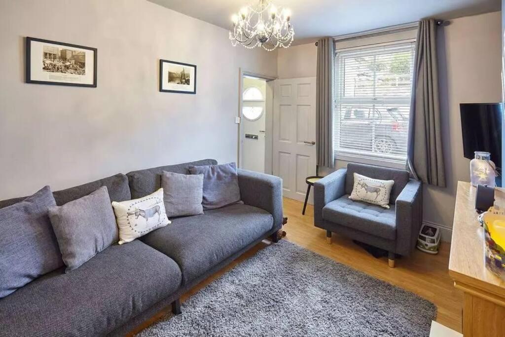 May House 3 Bedroomed House Whitby Kültér fotó